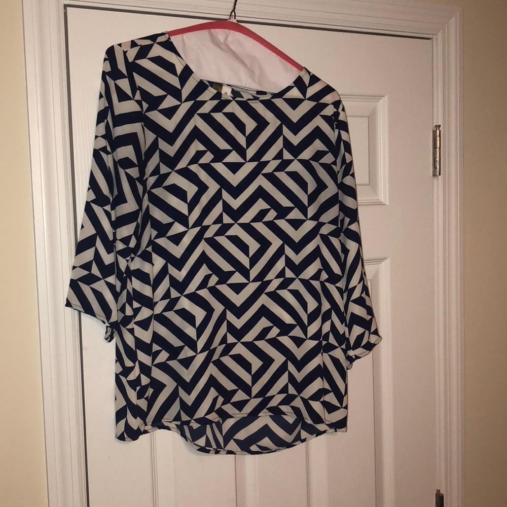 Navy and off white shirt, worn once! Size Medium